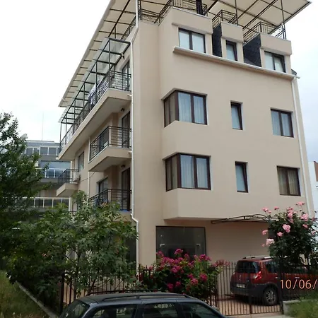 Guest house Flowers Nesebar